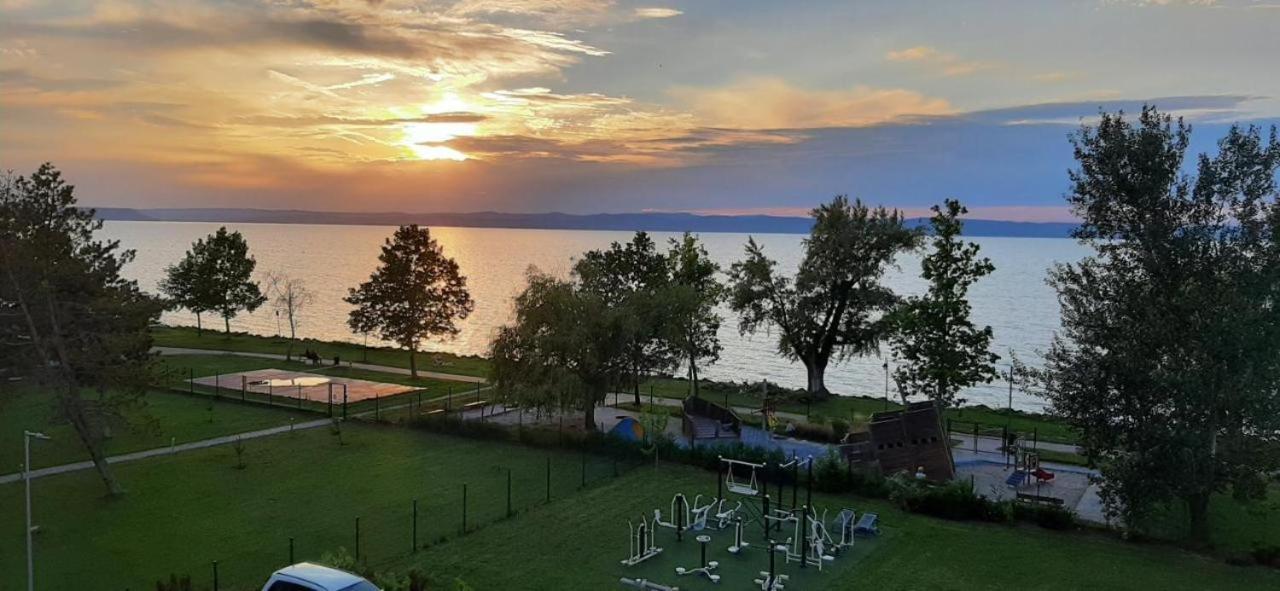 Sunset Home Apartman Siófok Eksteriør bilde